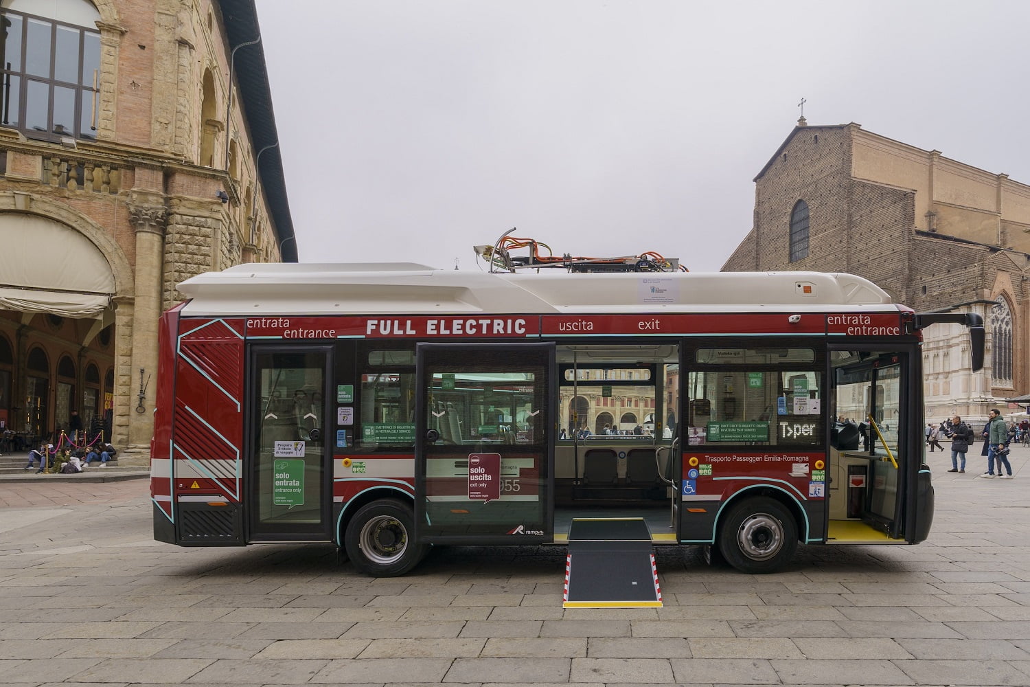 EMILIA ROMAGNA ECONOMY - 'Midibus' elettrici per Bologna
